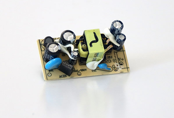 15W~18W / 5V,9V,12V,15V,24V - 18201