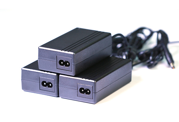 医疗器械专用电源适配器30V1.3A-686