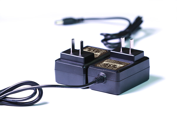 一体机专用电源适配器12V2A-24180
