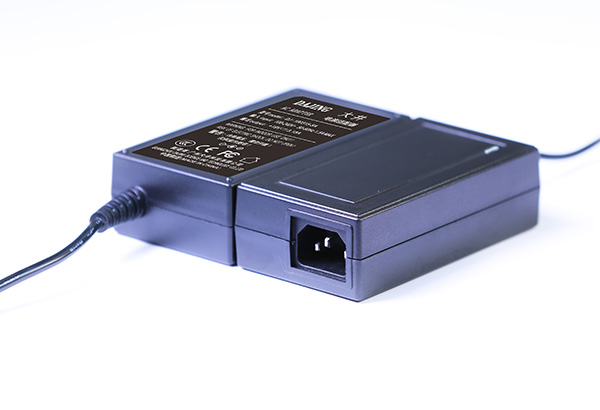 一体机专用电源适配器19V3.15A-89894