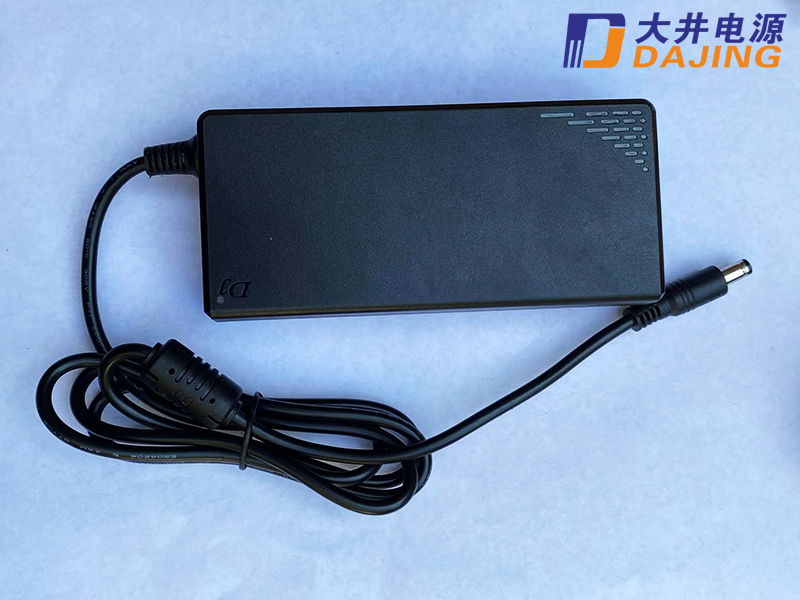 9V 电源适配器与 5V 电源适配器之间有哪些区别？