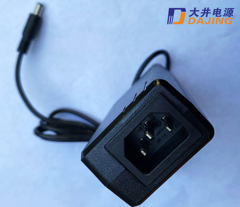电源适配器大小有什么区别?